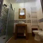 Sutta L'archi Hotel