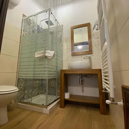 Sutta L'archi Hotel